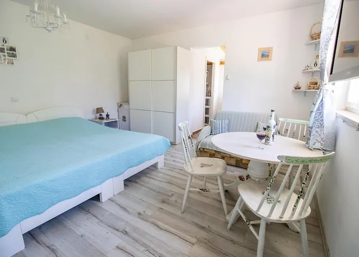 아파트 Good Vibrations Rozat