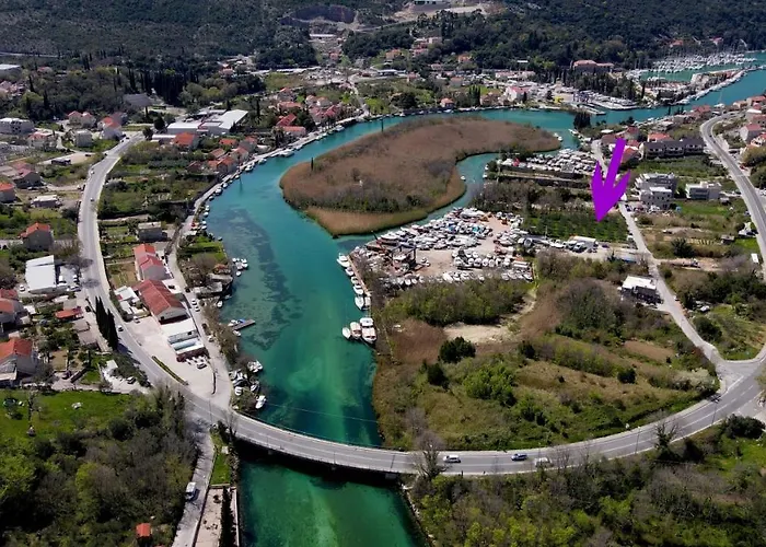 아파트 Good Vibrations Rozat